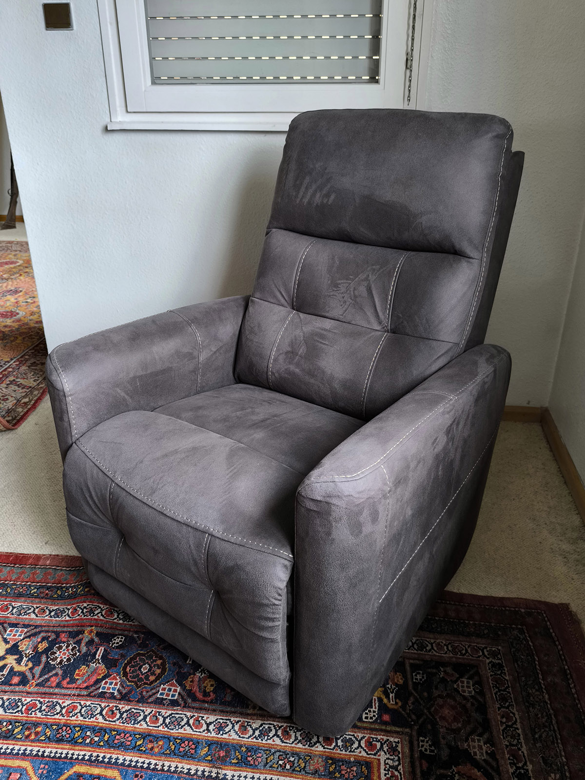 Image(s) de l'annonce Fauteuil releveur