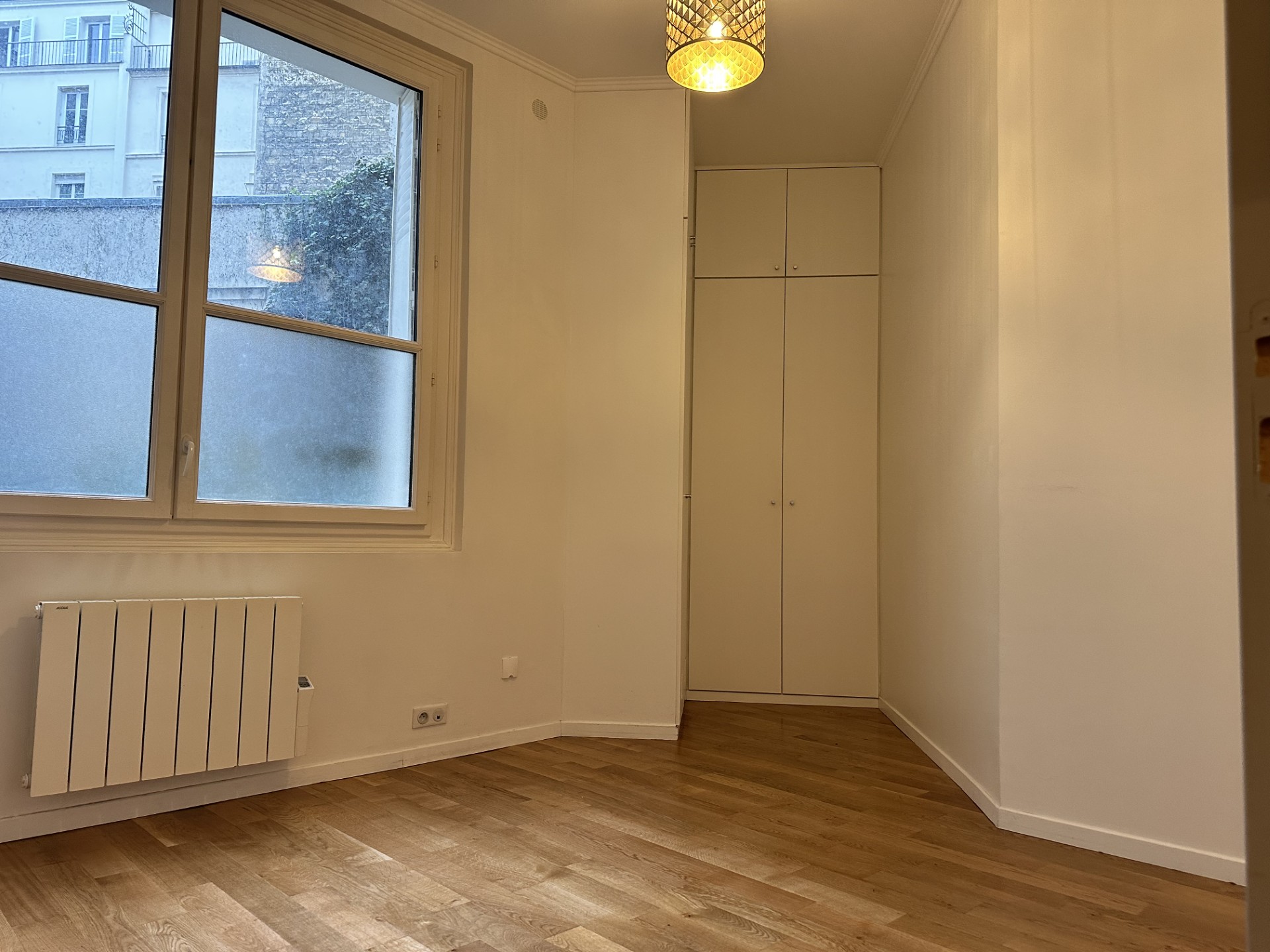 Image(s) de l'annonce Location salle de consultation 12.5 m2 Paris 8