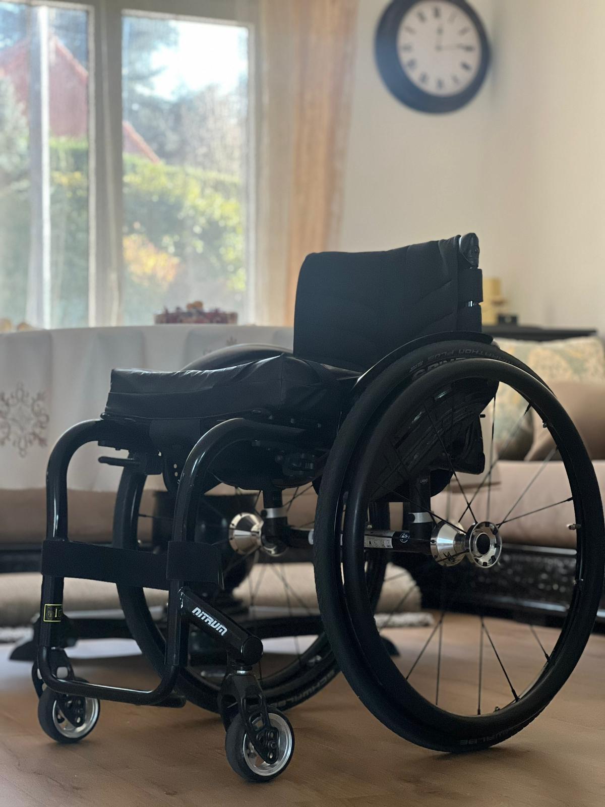 Image(s) de l'annonce Fauteuil roulant