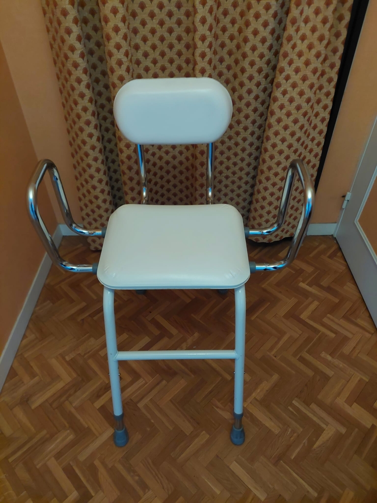 Image(s) de l'annonce Chaise de douche