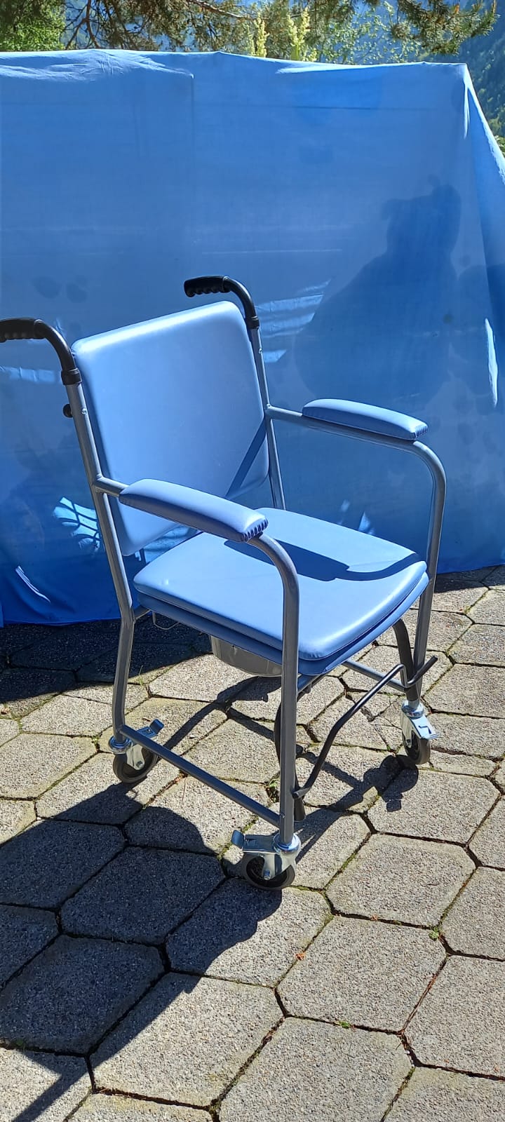 Image(s) de l'annonce Chaise pot