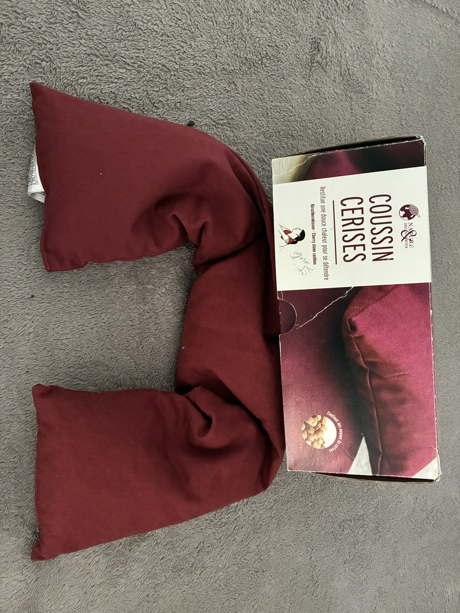 Image(s) de l'annonce Coussin aux noyaux de cerise – Chaud ou froid pour apaiser tensions sur nuque, épaules, bas du dos – Très bon état