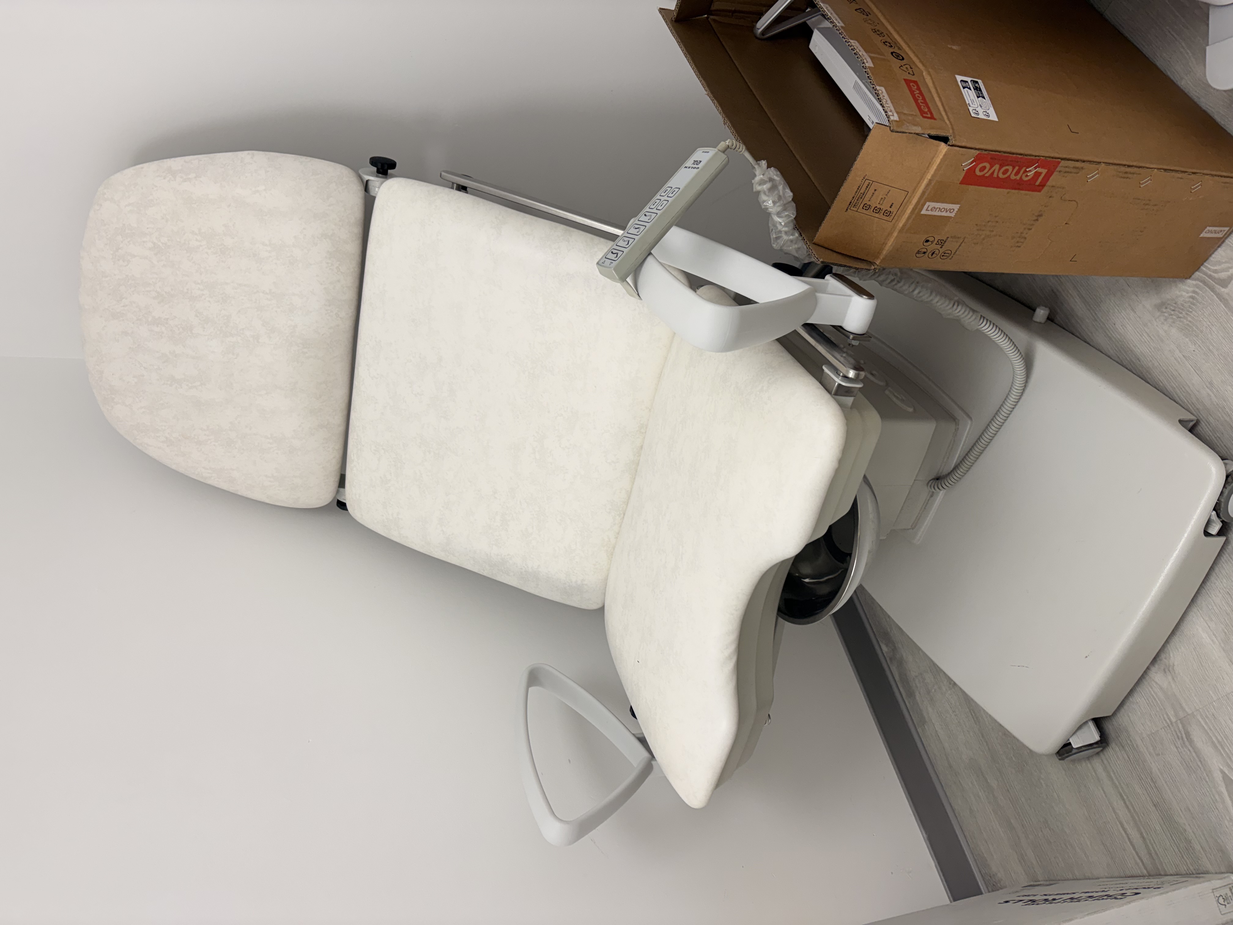 Image(s) de l'annonce Fauteuil gynécologique
