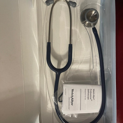 Image(s) de l'annonce Stéthoscope double pavillon Welch Allyn, neuf, emballé
