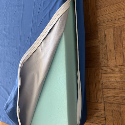 Image(s) de l'annonce Matelas NEUF anti-escarre Classe 2 NOVA FORM médicalisé viscoelastique à mémoire de forme facilement lavable