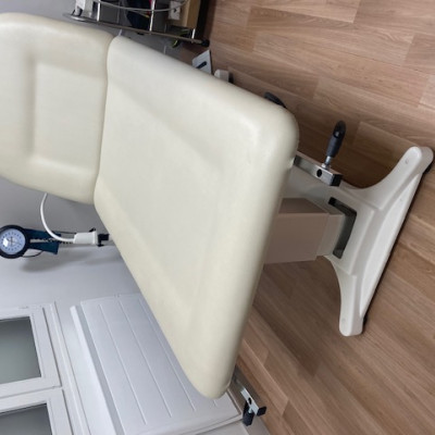 Image(s) de l'annonce Divan médical électrique 2 pans Licata