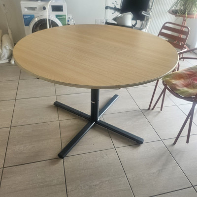 Image(s) de l'annonce Table ronde plateau réglable en hauteur