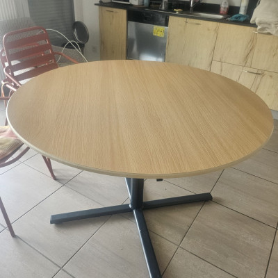 Image(s) de l'annonce Table ronde plateau réglable en hauteur