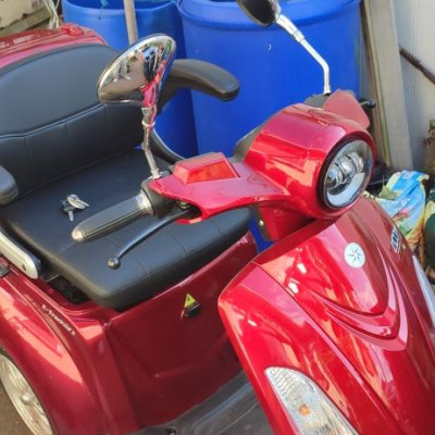 Image(s) de l'annonce Scooter Electrique E-Liberty 3 roues modele "tranquility II" Neuf