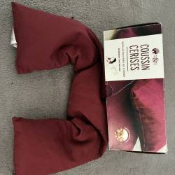 Coussin aux noyaux de cerise – Chaud ou froid pour apaiser tensions sur nuque, épaules, bas du dos – Très bon état