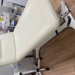 Divan médical électrique 2 pans Licata